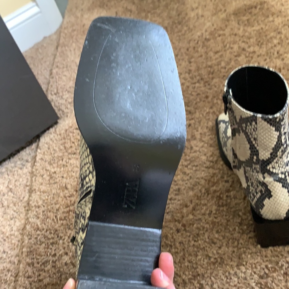 Zara booties python embossed - Picture 10 of 14
